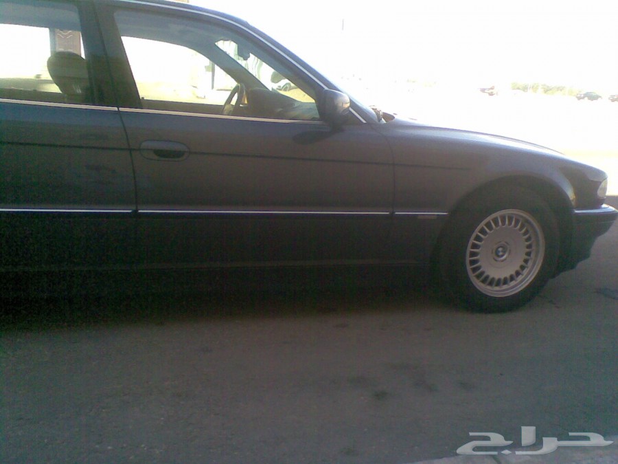 يى ام دبليو 750 12 سلندر رارد اليابان لوحه بحرينيه