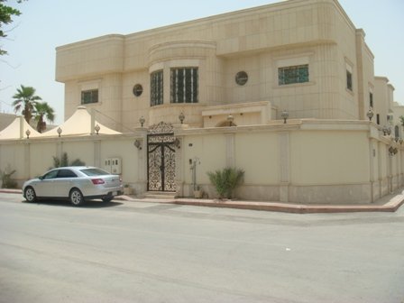  في الرياض،،  في الرياض مؤسسة صروح العزيمه للمقاولات ترميم منازل تاجير معدات خفيفه 
