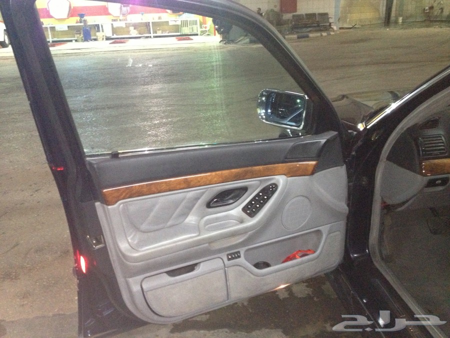 BMW 740il 1999