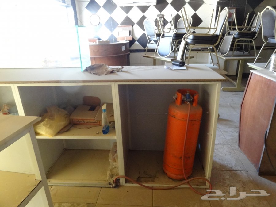 للبيع محتويات مطعم مستعملة في حالة جيدة مستعمل اثاث مطعم للبيع محتويات مطعم مستعملة في حالة جيدة